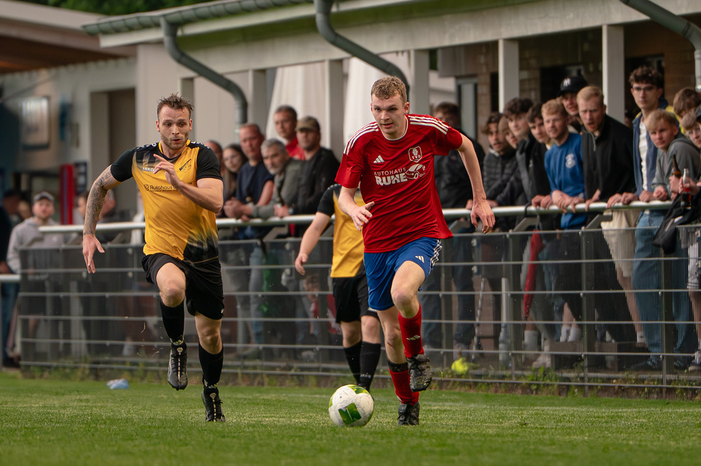 Fußball I Herren I Saison 2025-2026  I 2. Kreisklasse I 28. Spieltag I TV Dinklage III - BS Vörden II I 1480 | jns.sportfotos - Realisiert mit Pictrs.com