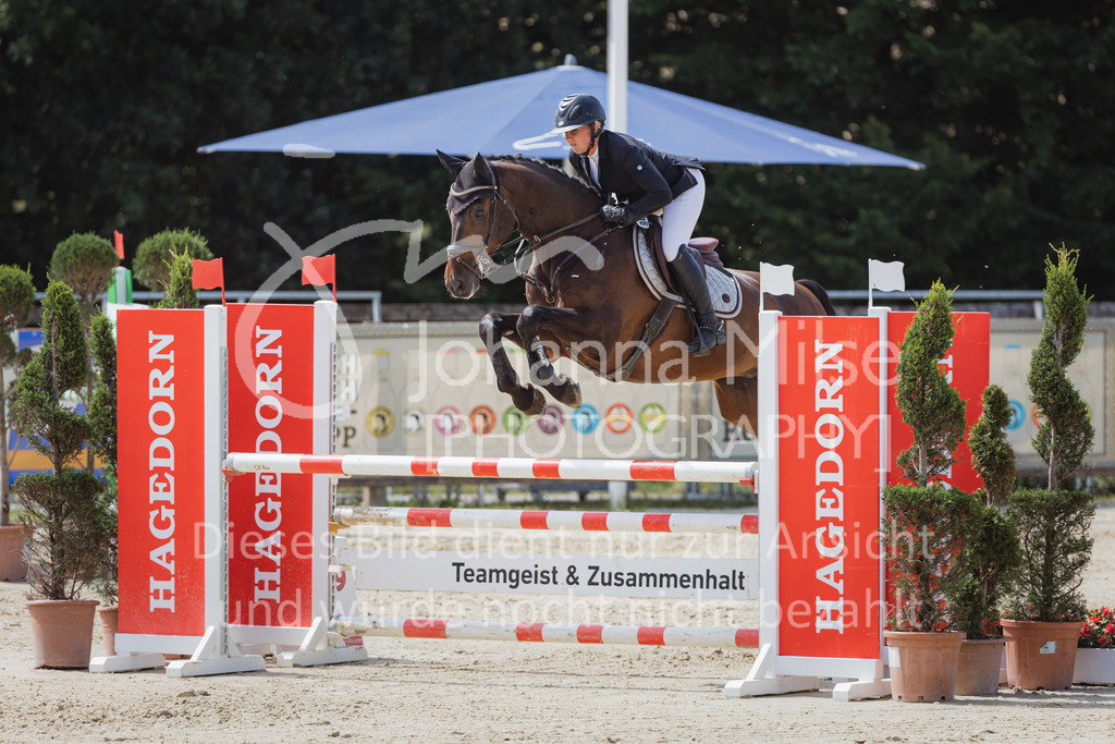 220728_BHO_BT_Stil-L2-445 | Deine schönsten Turniermomente als professionelle Fotos! Entdecke hochwertige Pferdesport-Fotografie im Online-Shop. Jetzt Fotos finden & bestellen!