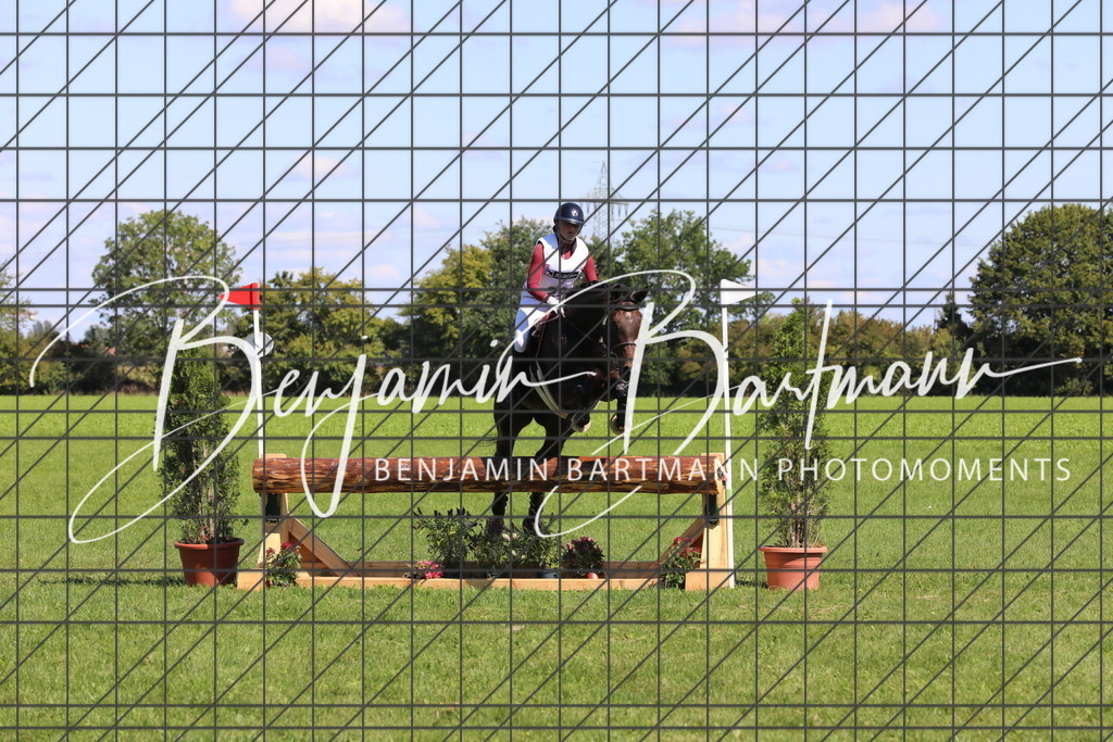 AZ2A9900 | Benjamin Bartmann Photomoments