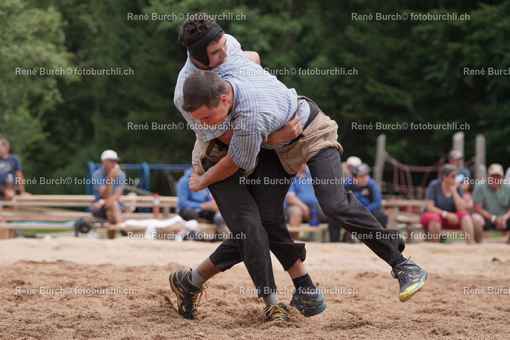 DSC09873-2 | René Burch leidenschaftlicher Fotograf aus Kerns in Obwalden.  Hier finden sie Sport, Landschaft und Natur Fotografie.
 - Realisiert mit Pictrs.com