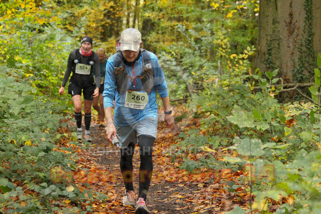 251026_1258_EV4_6220 | Sportfotografie im Rhein-Sieg Kreis, Köln, Bonn, NRW, Rheinland Pfalz, Hessen, etc. Unser Tätigkeitsfeld umfasst den Laufsport vom Volkslauf über den Marathon, Duathlon, Triathon bis zum Ultralauf wie Kölnpfad Ultra oder Schindertrail.