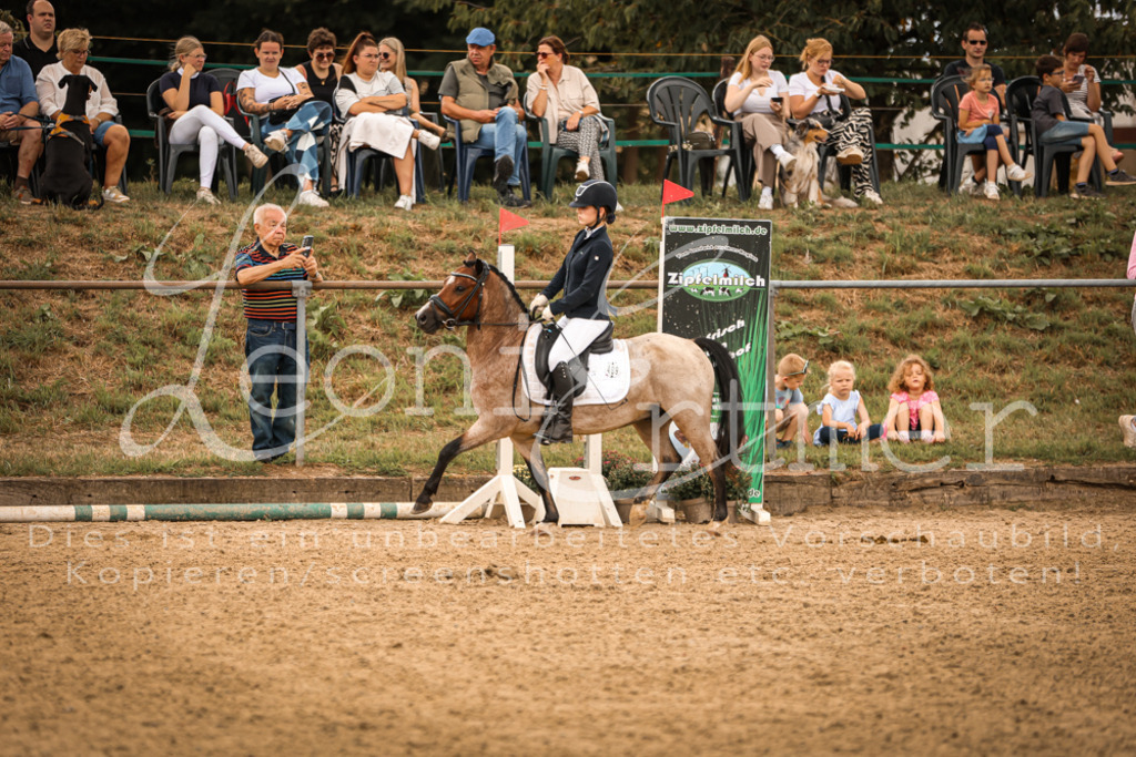 02.SoRWB00082 | Leoni Ertmer Photography - Realisiert mit Pictrs.com