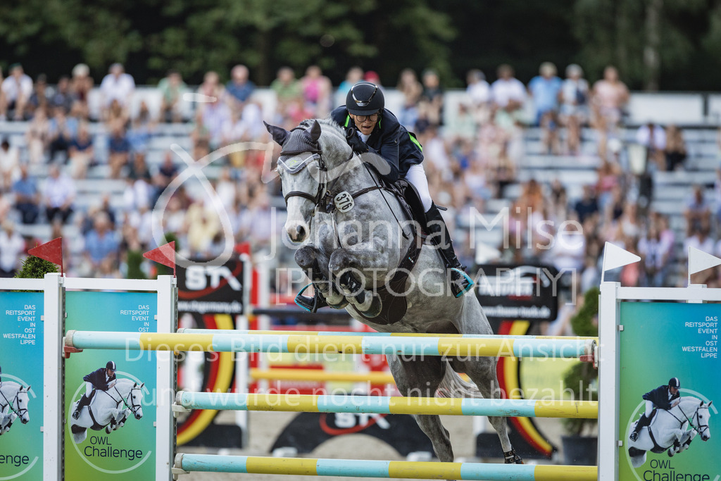 230909_OWLCh_Championat-567 | Deine schönsten Turniermomente als professionelle Fotos! Entdecke hochwertige Pferdesport-Fotografie im Online-Shop. Jetzt Fotos finden & bestellen!