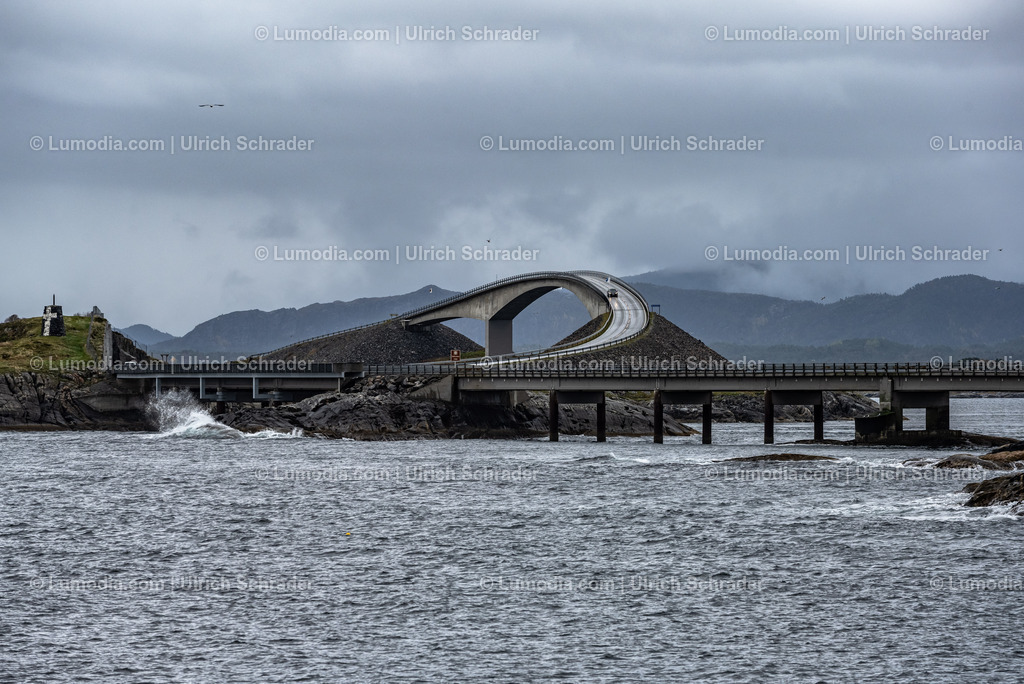 10047-10017 - Atlantikstrasse - Norwegen | Stockfoto und Bilderpool mit Bildmaterial aus Deutschland, dem Harz, Halberstadt, Quedlinburg, Wernigerode und weltweit. Qualitativ hochwertige und professionelle Fotos anschauen und kaufen. - Realisiert mit Pictrs.com