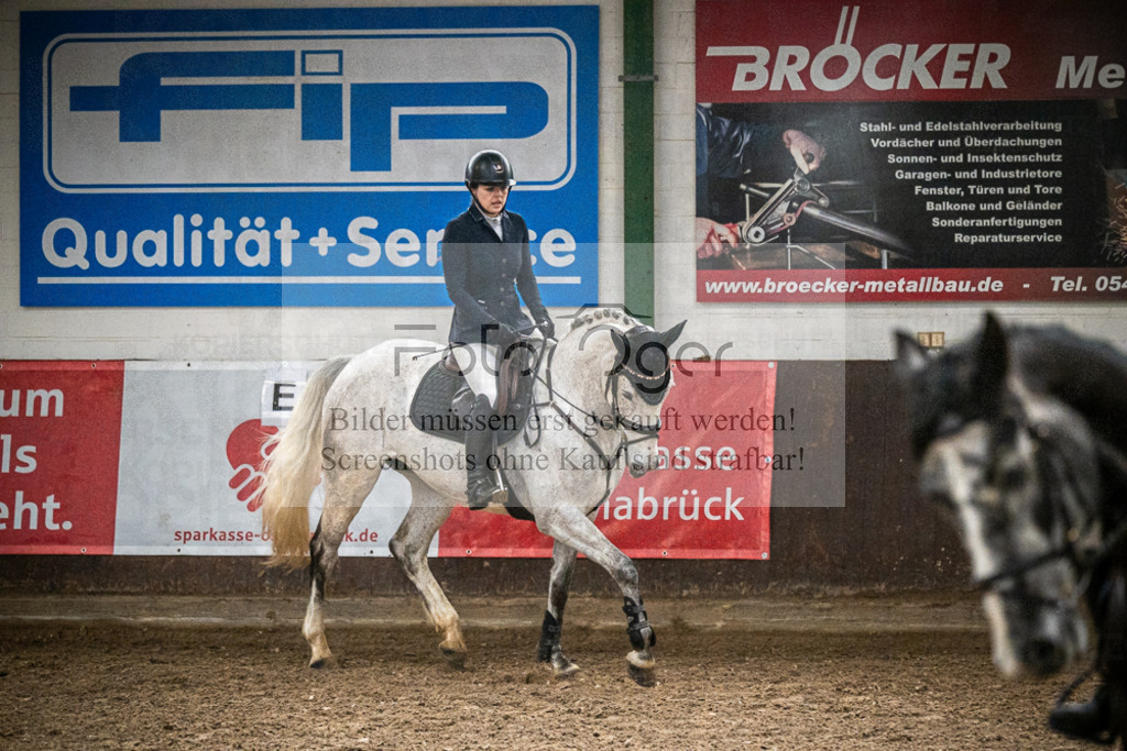 DOS_0360 | Entdecke hochwertige Reitturnierfotos von Foto Oger. Professionell, emotional und authentisch – jetzt Lieblingsmomente im Shop bestellen.Deutschlandweite Turnierfotografie. - Realisiert mit Pictrs.com