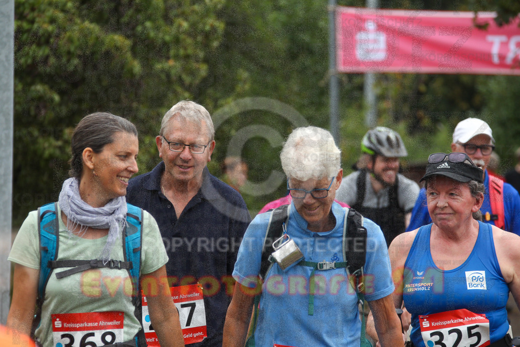 240831_0931_EV4_4106 | Sportfotografie im Rhein-Sieg Kreis, Köln, Bonn, NRW, Rheinland Pfalz, Hessen, etc. Unser Tätigkeitsfeld umfasst den Laufsport vom Volkslauf über den Marathon, Duathlon, Triathon bis zum Ultralauf wie Kölnpfad Ultra oder Schindertrail.