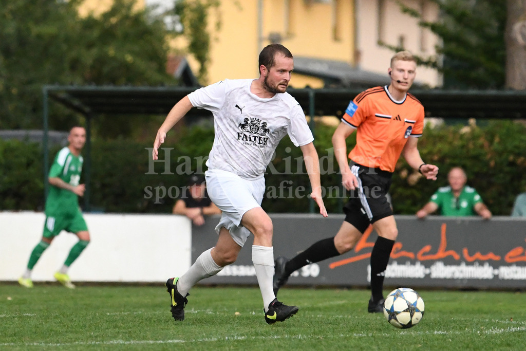 SpVgg Niederalteich : TSV Regen | Reinhard Schreder (TSV Regen) - Realisiert mit Pictrs.com