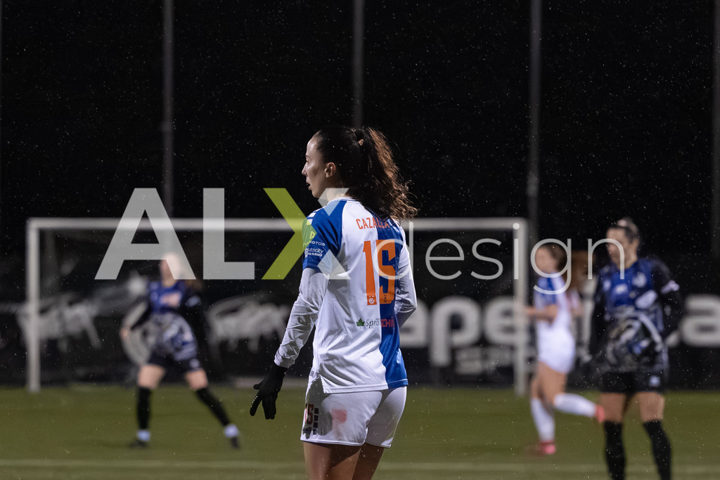 Fußball I Frauen I Saison 2025-2026 I AXA Women's Super League | Women I 14. Spieltag I Grasshoppers Club Zürich - FC Luzern I 14.02.2026 | 15 Marta Cazalla (ES) (GC Zürich) – Abwehr - Realisiert mit Pictrs.com