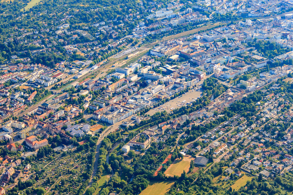 Luftbild: Messplatz an der Habermehlstraße im Ortsteil Weststadt in Pforzheim im Bundesland Baden-Württemberg in Deutschland. Foto: IMG_69956.jpg vom 06.07.2014 durch Werner Riehm/FLY-FOTO.de