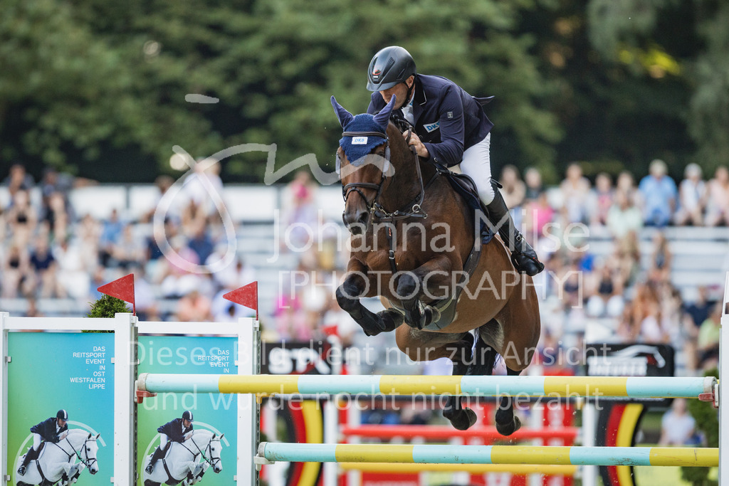 230909_OWLCh_Championat-588 | Deine schönsten Turniermomente als professionelle Fotos! Entdecke hochwertige Pferdesport-Fotografie im Online-Shop. Jetzt Fotos finden & bestellen!