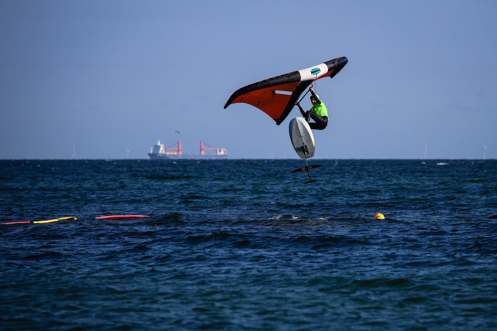 wingfoilshots-20260927-LEO_0157 | dp-photography - Realisiert mit Pictrs.com