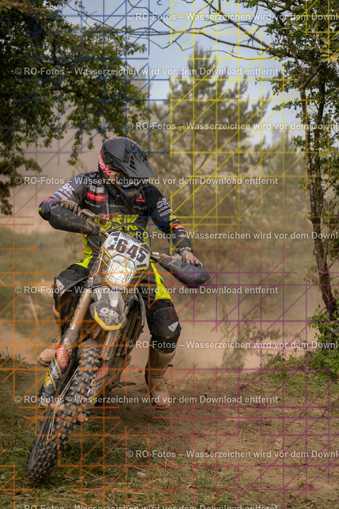 Niederwürzbach 4 Lauf-1373 | Sportfotografie von RO-Fotos: Motorsport, Motocross, Enduro, Laufveranstaltungen und Triathlon. Professionelle Fotos von Sportlern und Events. - Realisiert mit Pictrs.com