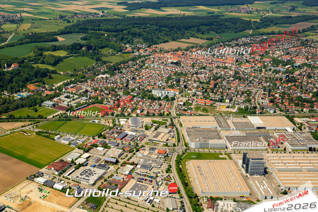 Das Luftbild zeigt Gewerbegebiet Mindelheim - Die Luftaufnahme wurde 2023 vom UL-Flugzeug aus erstellt ( keine Drohne ) - Hochauflösende Luftaufnahme - Für grossformatige Ausdrucke geeignet. Die Geschenkidee !Mit Lizenz und Bildrechte bestellbar