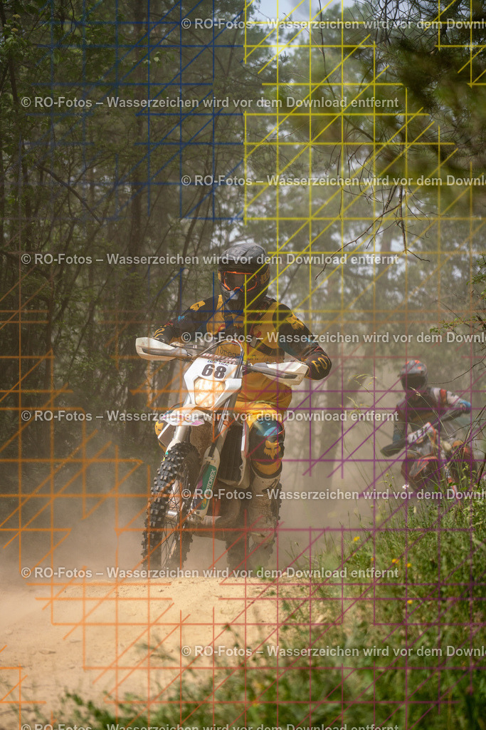 Niederwürzbach 2 Lauf-1058 | Sportfotografie von RO-Fotos: Motorsport, Motocross, Enduro, Laufveranstaltungen und Triathlon. Professionelle Fotos von Sportlern und Events. - Realisiert mit Pictrs.com