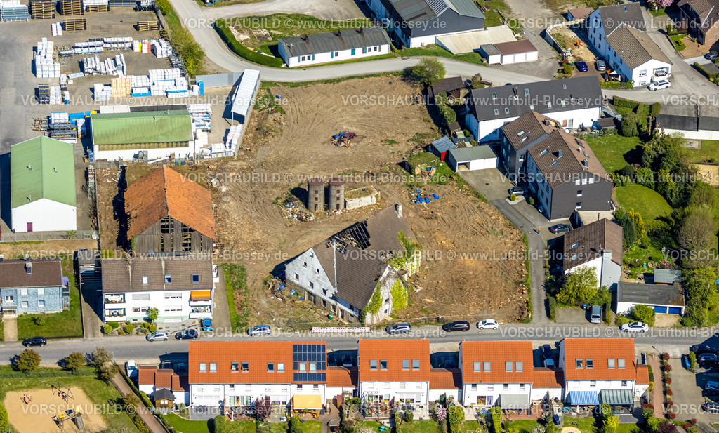 Sprockhoevel220404013 | Luftbild, Brachfläche für Bauprojekt Hombergstraße 17 mit geplantem Pflegeheim und Wohnkomplex, Niedersprockhövel, Sprockhövel, Ruhrgebiet, Nordrhein-Westfalen, Deutschland