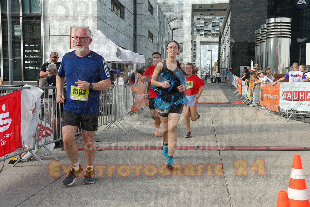 250920_1541_EX1_0421 | Sportfotografie im Rhein-Sieg Kreis, Köln, Bonn, NRW, Rheinland Pfalz, Hessen, etc. Unser Tätigkeitsfeld umfasst den Laufsport vom Volkslauf über den Marathon, Duathlon, Triathon bis zum Ultralauf wie Kölnpfad Ultra oder Schindertrail.