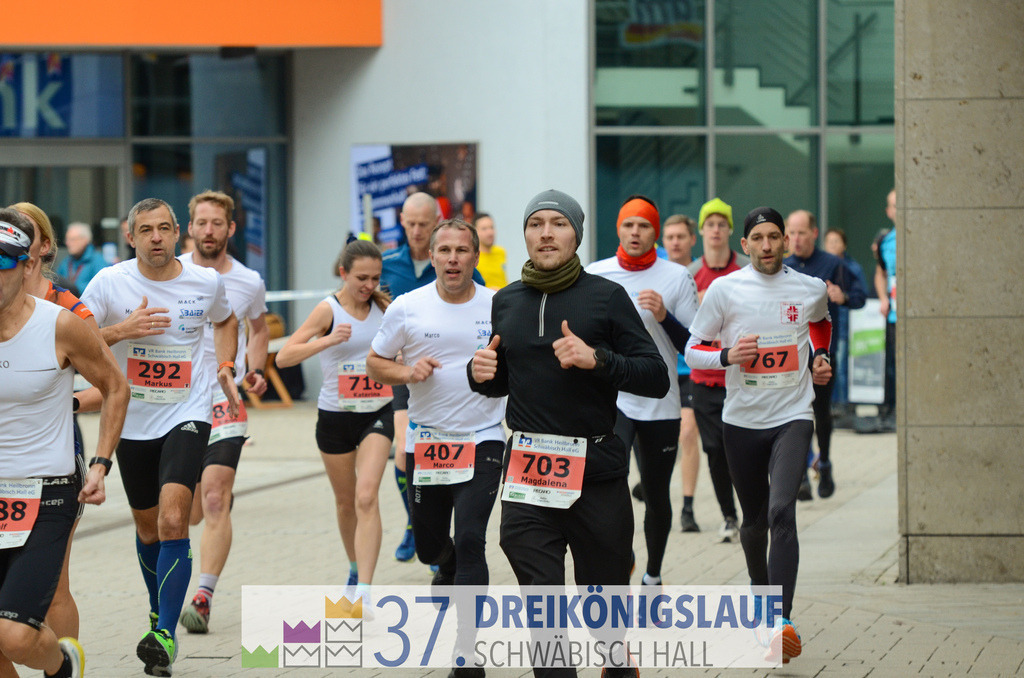 VR Bank Hauptlauf 10000m | 3 Koenigslauf 2023 - Realisiert mit Pictrs.com