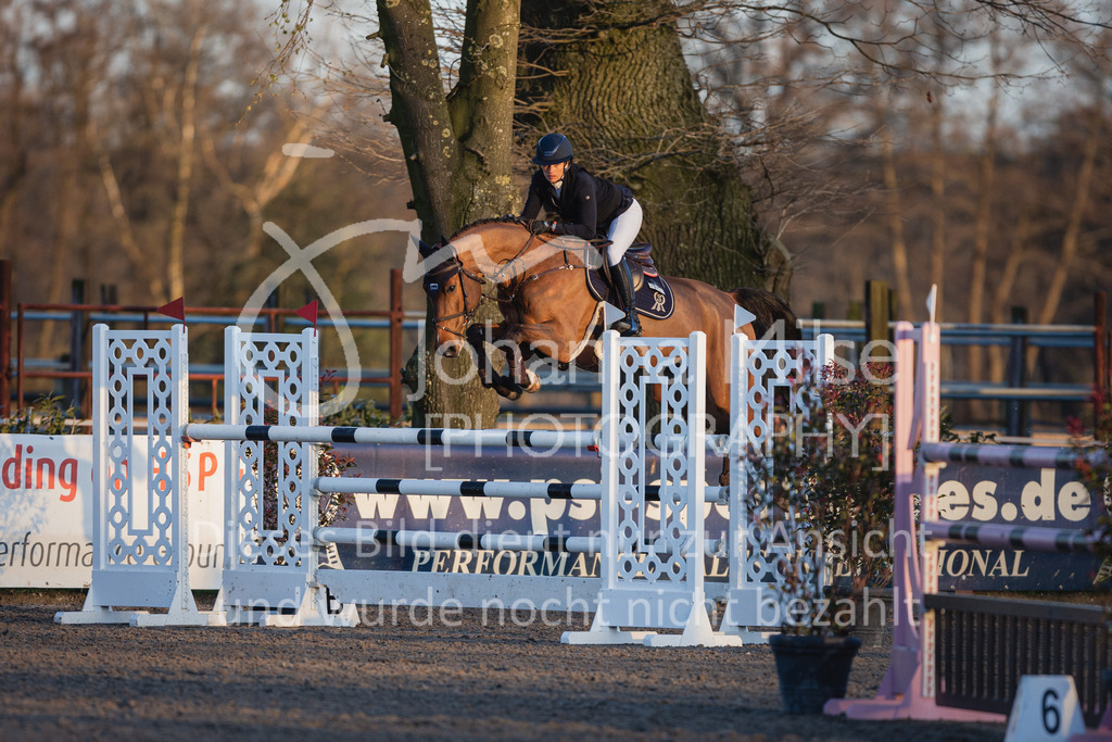 230411_Mühlen_YoungsterM-636 | Deine schönsten Turniermomente als professionelle Fotos! Entdecke hochwertige Pferdesport-Fotografie im Online-Shop. Jetzt Fotos finden & bestellen!