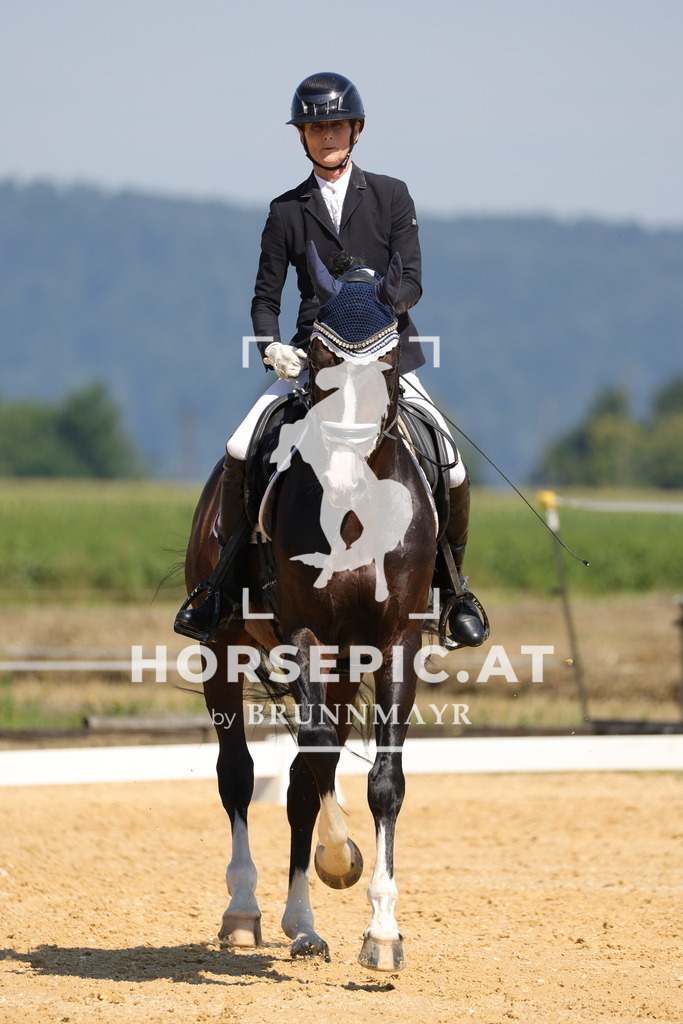 0P6A9641 | Willkommen bei Brunnmayr - Design & Fotografie – Ihrem Spezialisten für Reitturniere und Pferdeveranstaltungen in Oberösterreich, Salzburg und Bayern! Seit über 17 Jahren sind wir leidenschaftlich dabei.