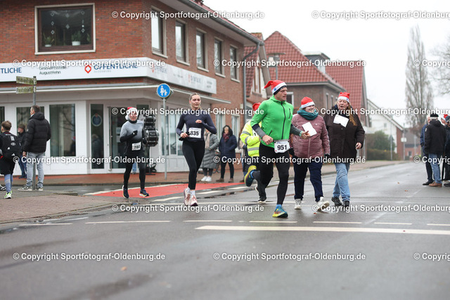 WMLA2593 | Bildershop "Sportfotograf-Oldenburg" mit Fotos von Sportevents in Oldenburg und Umzu. - Realisiert mit Pictrs.com