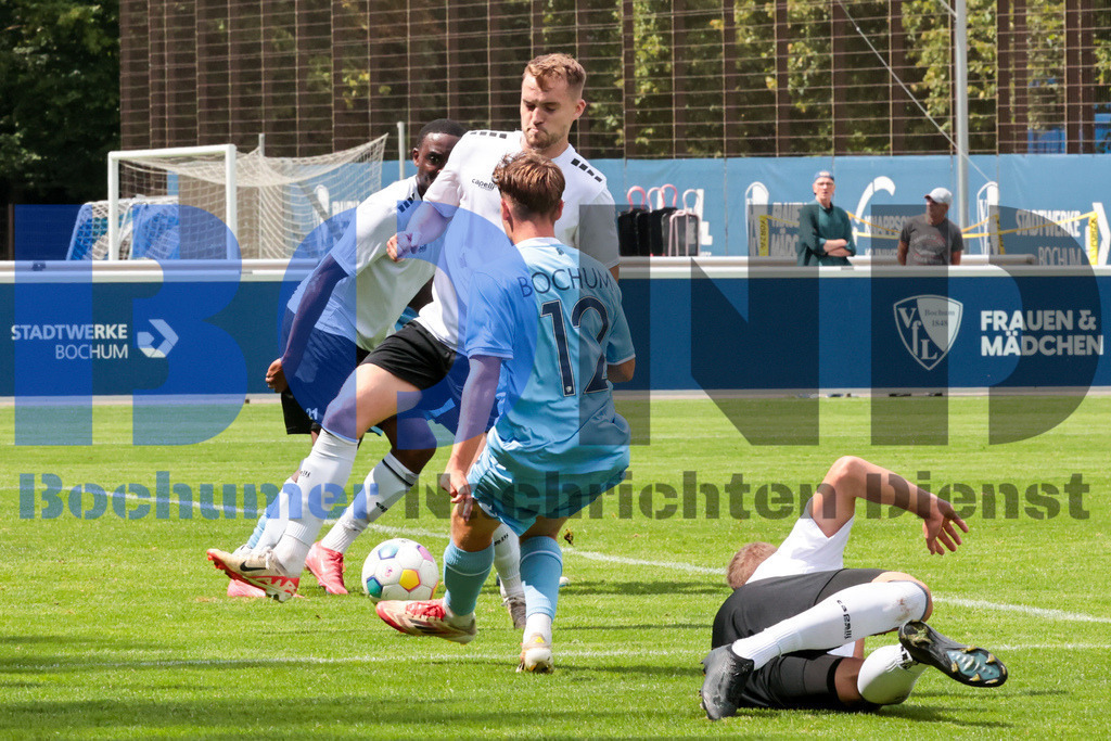 SES_BO2VDV20250729-55 | bond - Realisiert mit Pictrs.com