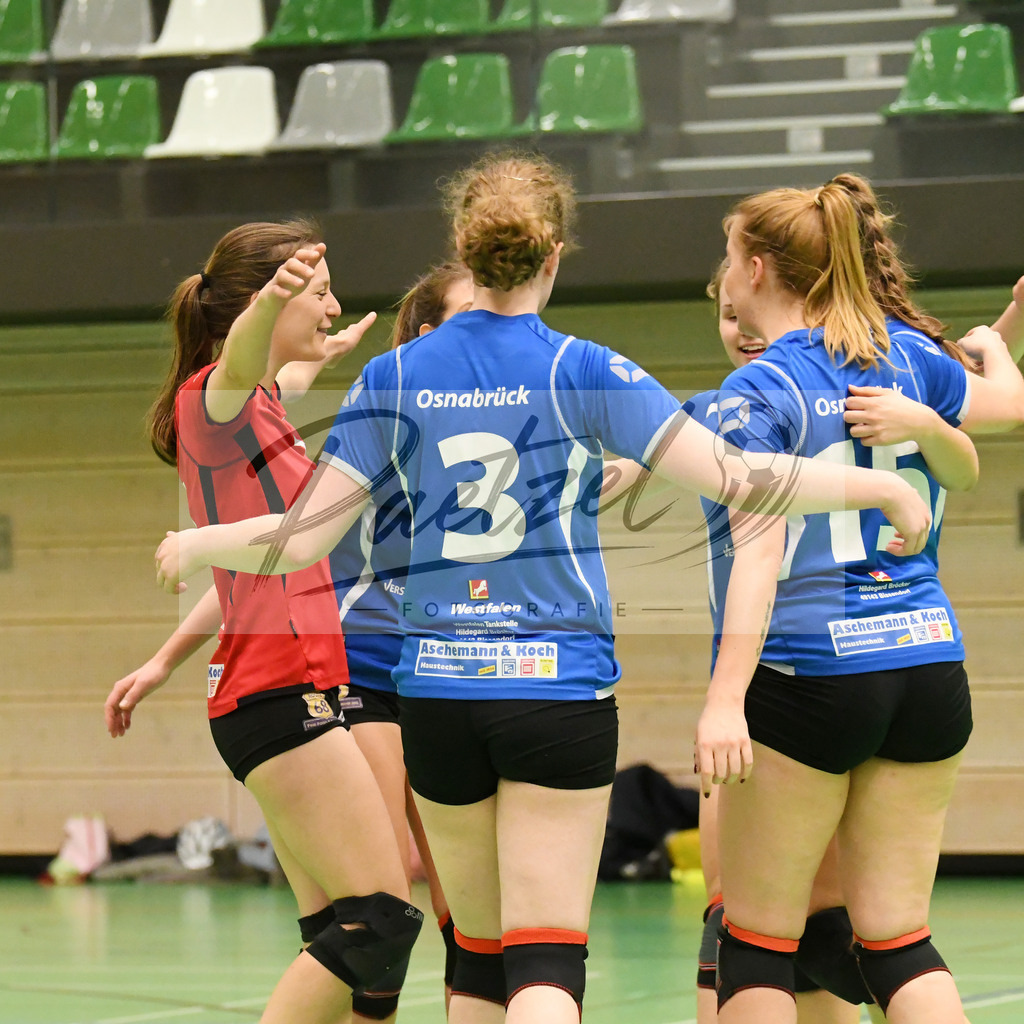 20200208_VCOASC_0027 | Volleyball, Frauen:   waehrend des Spiels der Regionalliga NordWest zwischen VC Osnabrueck und ASC 46 Goettingen in der Schlosswall-Halle am 08.02.2020 in Osnabrueck, Deutschland. - Realisiert mit Pictrs.com