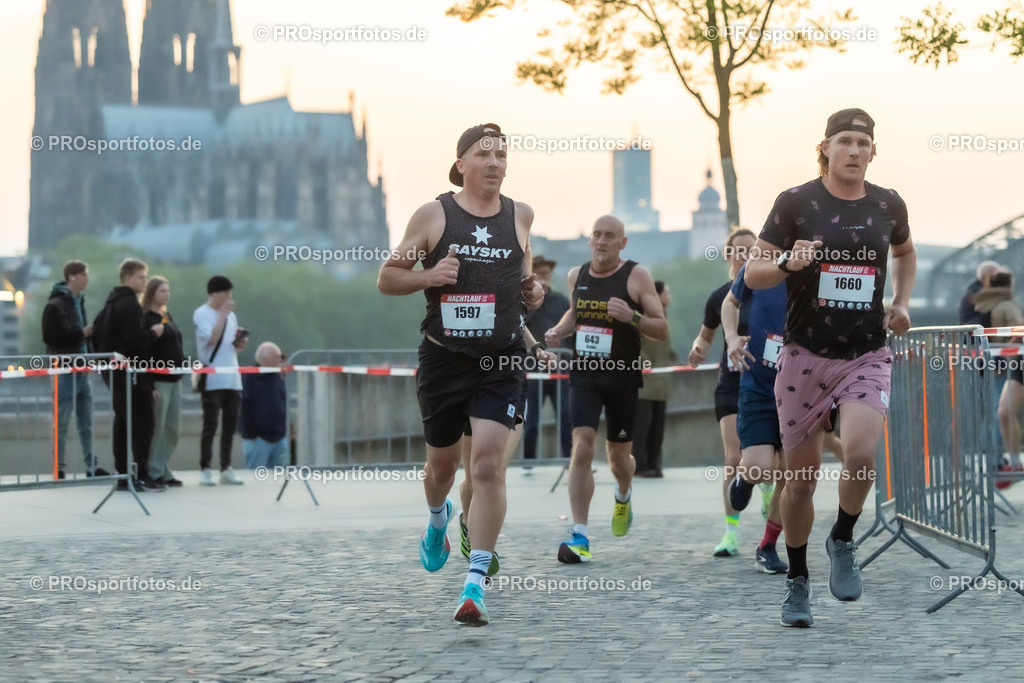 21. ASV Nachtlauf ; Köln, 08.05.24 | Impressionen vom 21. ASV Nachtlauf  am 08.05.24 in Köln (Deutschland). Foto: BEAUTIFUL SPORTS/Ulrich Faßbender