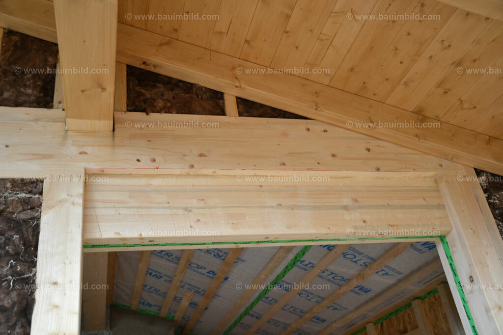 bib-lg13-holzbau-ausbau-0032 | Nach LV-Leistungsgruppen sortierte Detailfotos über den Bau eines Hauses. Alle Hausbau-Bilder direkt vom Urheber und Autor der Website Haus-Selber-Bauen.com