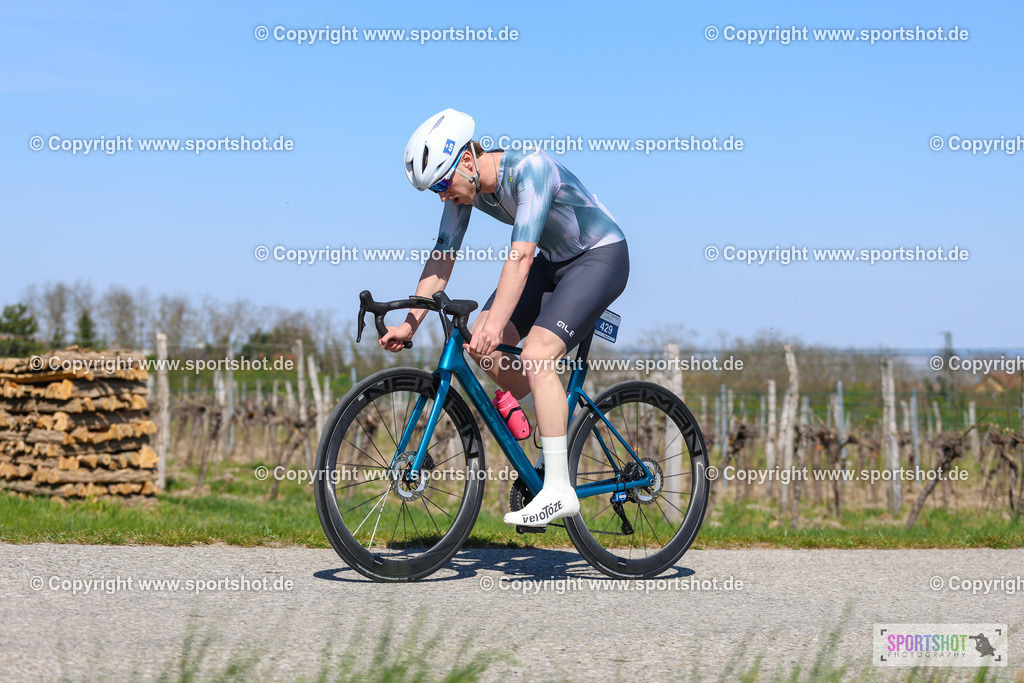 IMG_9620 | @sportshot_your_pictrs #yourpictures#roadtowm2029 #nrm #neusiedlerseeradmarathon #neusiedlersee #neusiedlerseetourismus #burgenland #mörbisch #nrm26 #burgenlandtourismus #voglundco #poweredbyburgenlandtourismus #radsport #rad #marathon #ucigranfondo #visitburgenland #ucigranfondoworldseries