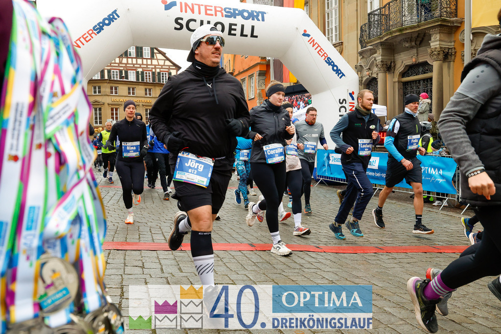 VR Bank Hauptlauf 10km | 40. Optima 3koenigslauf 2026 - Realisiert mit Pictrs.com