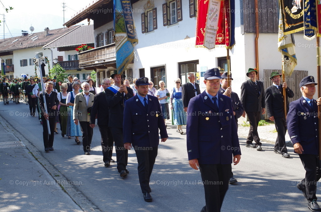 IMGP3689 | fotografiert von Axel PollmannLeonhardi Wallfahrt Benediktbeuern und Murnau, Fronleichnam, Fasching, Landschaft im Loisachtal und Benediktbeuern  - Realisiert mit Pictrs.com