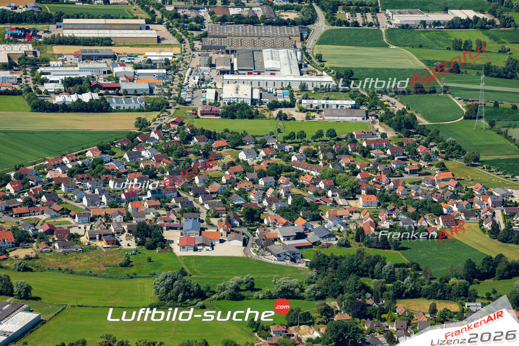 Die Luftaufnahme Ecknach - Aichach wurde 2022 vom Flugzeug aus (keine Drohne) erstellt. Hohe Auflösung -für große Poster und Wandbilder geeignet - Garantiert!