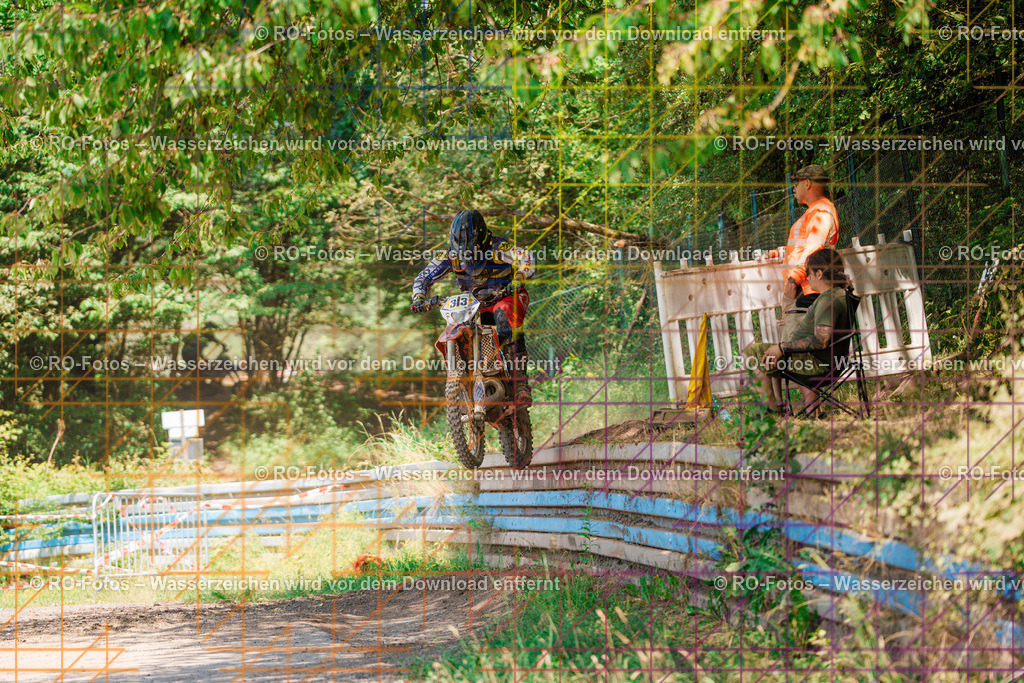 5 Lauf Schlüchtern IGE 2026-1205 | Sportfotografie von RO-Fotos: Motorsport, Motocross, Enduro, Laufveranstaltungen und Triathlon. Professionelle Fotos von Sportlern und Events. - Realisiert mit Pictrs.com