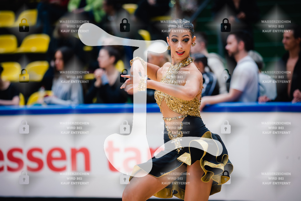 Hessen Tanzt WDSF International Open Latin 39th (28) Phillip Diaz _ Lilli Retzbach (TC Rot-Weiß Leipzig)-2025-05-18-3953 | Webshop for digital downloads and prints of dance sport, event & show photographer Julian Link - Realisiert mit Pictrs.com
