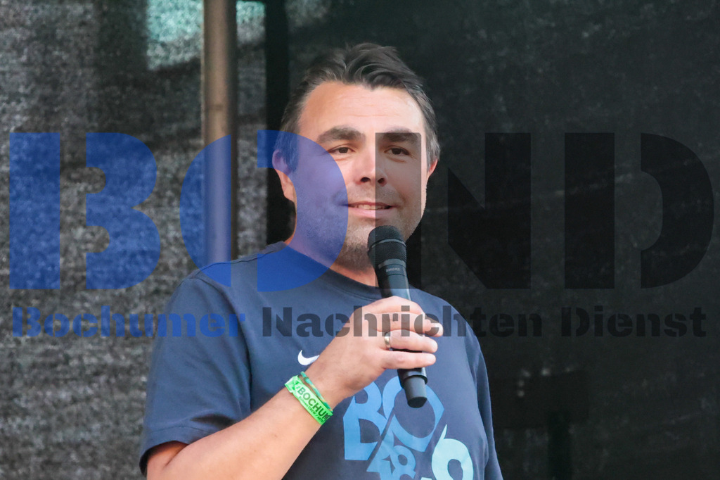 SES_BTBRED20250704-6 | bond - Realisiert mit Pictrs.com