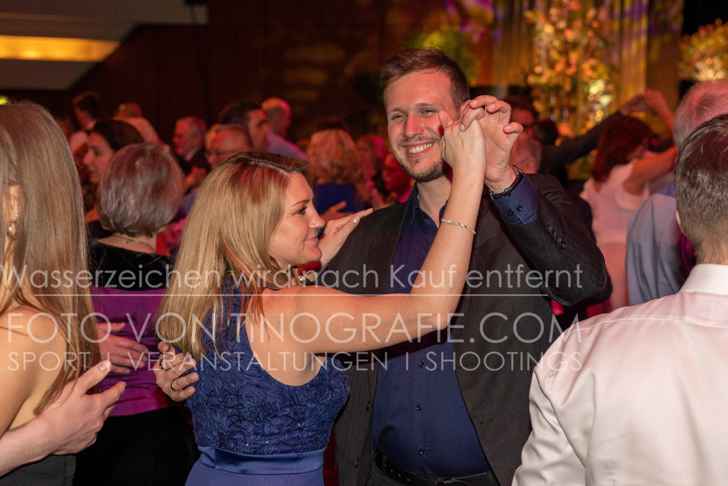 CCC_Frühlingsball_Parkett_byTINOGRRAFIE-20 | (c) TINOGRAFIE.COM