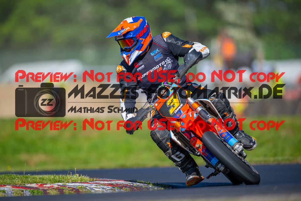MaZZes-Fotomatrix-20260509-65376 | S5