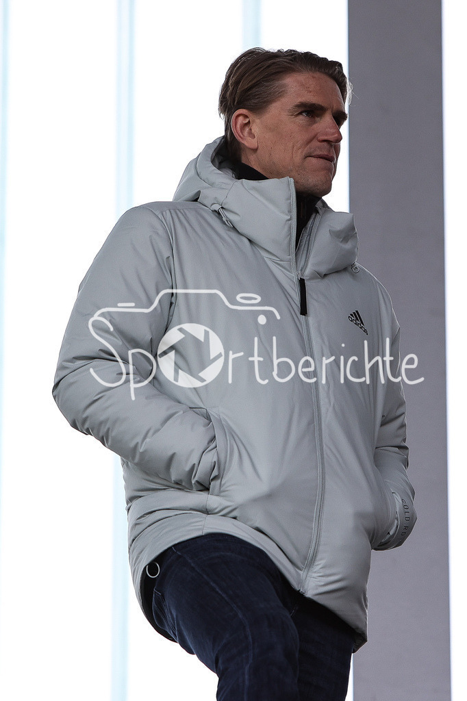 FC Bayern München U19 - TSG 1899 Hoffenheim U19 | FCB Sportdirektor Christoph FREUND im Bild am Campus des FC Bayern / Einzelfoto / Freisteller