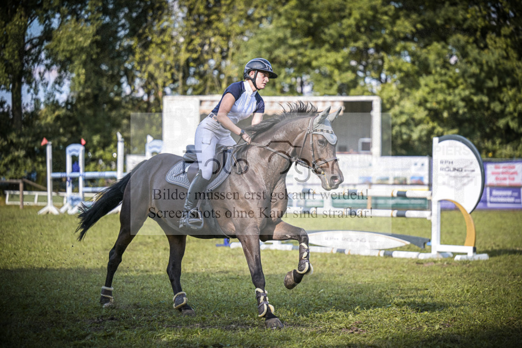 DOS_0759 | Entdecke hochwertige Reitturnierfotos von Foto Oger. Professionell, emotional und authentisch – jetzt Lieblingsmomente im Shop bestellen.Deutschlandweite Turnierfotografie. - Realisiert mit Pictrs.com