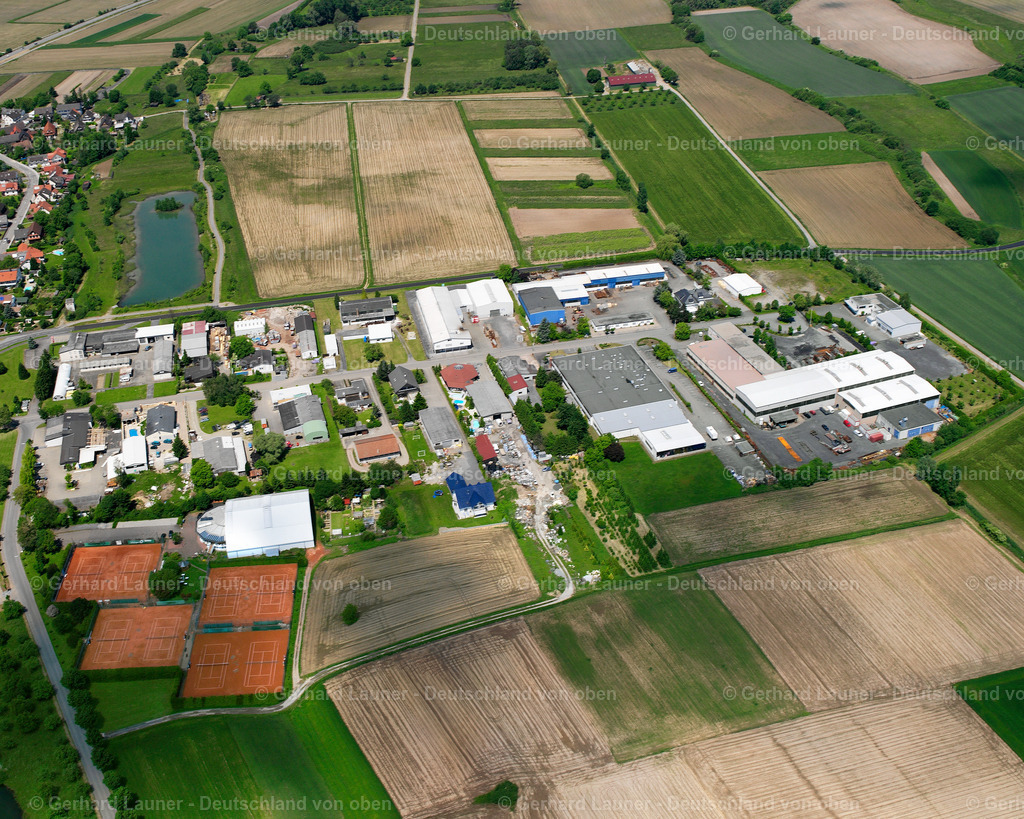 2626296 | GOLDSCHEUER 09.06.2006 Gewerbegebiet und Firmenansiedlung  in Goldscheuer im Bundesland Baden-Württemberg, Deutschland // Industrial estate and company settlement  in Goldscheuer in the state Baden-Wuerttemberg, Germany Foto: Gerhard Launer