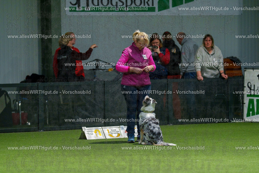 7R504086 | Professionelle Tierfotografie in Mönchengladbach von Daniel Wirth (allesWIRTHgut). Liebevolle & natürliche Bilder von Hunden & Katzen für unvergessliche Erinnerungen.