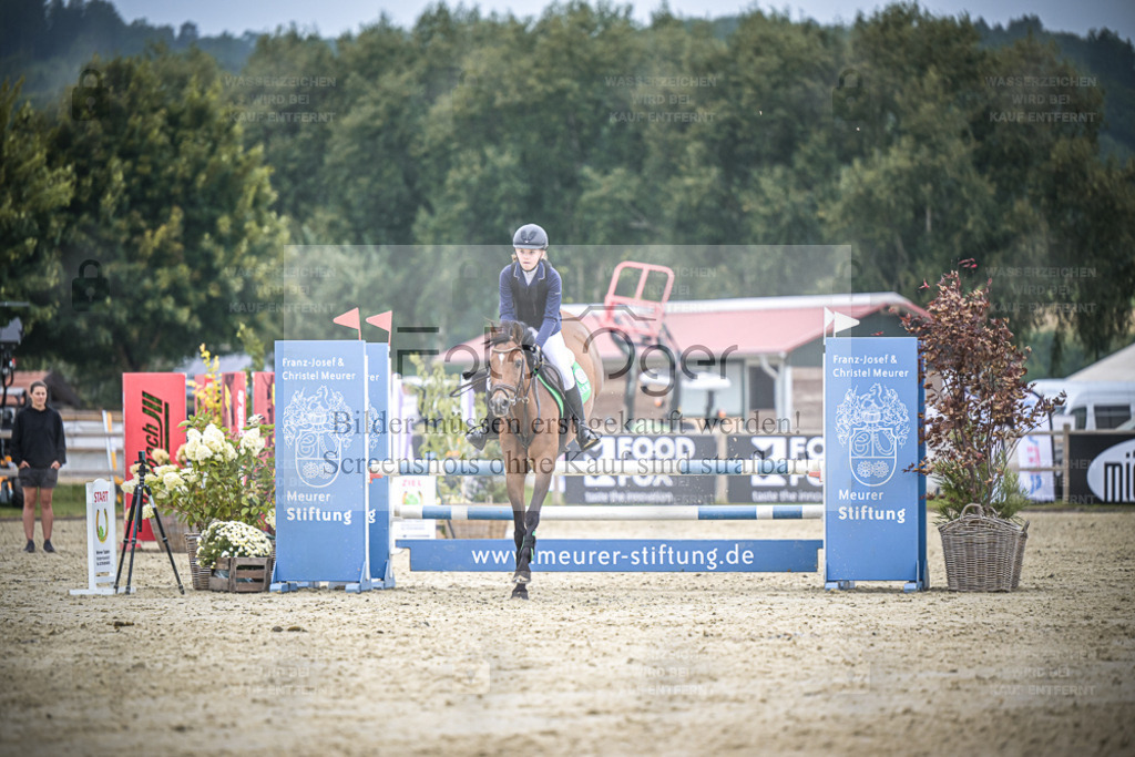 DOS_1759 | Entdecke hochwertige Reitturnierfotos von Foto Oger. Professionell, emotional und authentisch – jetzt Lieblingsmomente im Shop bestellen. - Realisiert mit Pictrs.com