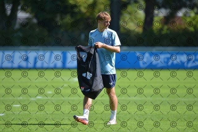 RGE_0297 | Hertha BSC, 2.Bundesliga, Herren, Fußball, Training auf dem Schenckendorffplatz, Dienstag 25.08. 2026, Saison 2026/27,  im Bild Mayson Grothe ( Hertha BSC ),  Fotograf: Ralf Gebhardt - Realisiert mit Pictrs.com