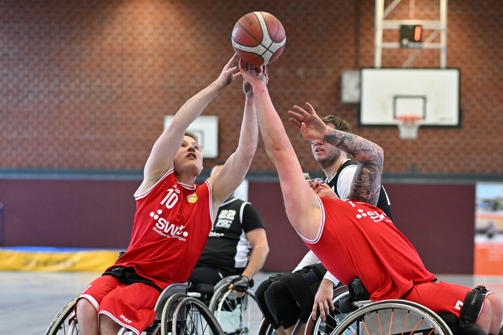 2025-12-14-Ralph_Kunze-6175 | Ralph Kunze - Realisiert mit Pictrs.com