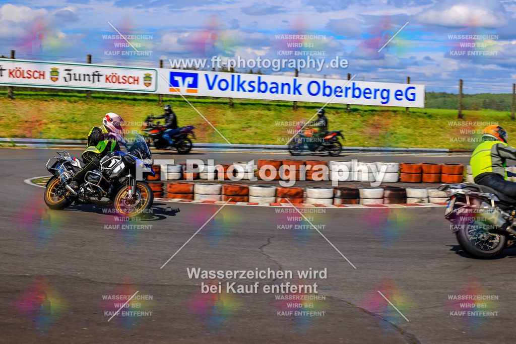 _OTO3779 | Hier findet Ihr Bilder von Touristenfahrten auf der Nürburgring Nordschleife oder von anderen Veranstaltungen die ich besucht habe. Viel Spass beim Durch Schauen 