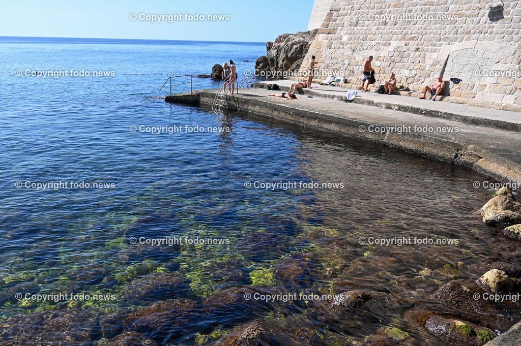 Kroatien_ Dubrovnik_ 11.10.2023-52 | 11.10.2023, Kroatien, HRV, Dubrovnik im Bild Gastronomie, Tourismus, Touristen, Sehenswuerdigkeiten, Stadtansichten



eine Stadt im suedlichen Kroatien an der Adriakueste in der Gespannschaft Dubrovnik-Nereveta. Die Altstadt wurde im Jahr 1979 von der UNESCO in die Liste des Weltkulturerbes aufgenommen.