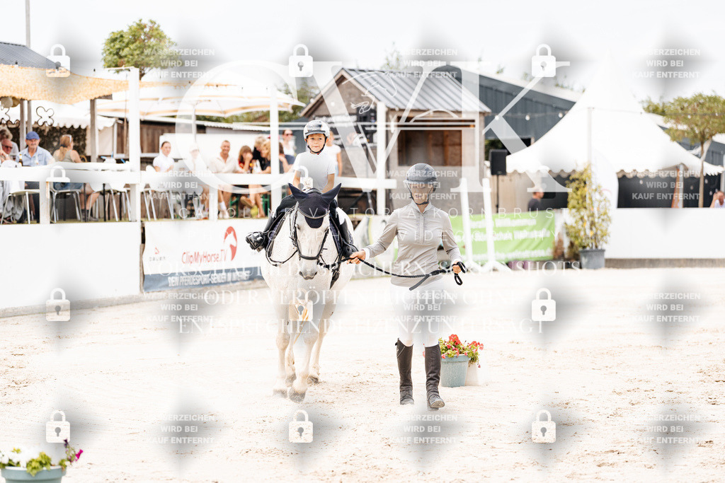 CK907140 | Turnierfotografie Pferdefotografie Trier Rheinland-Pfalz Pferdesport Reitsport Tierfotografie Sportfotografie Pferdevideo Pferdevideografie Equestrianvideography equestrianphotography  - Realisiert mit Pictrs.com