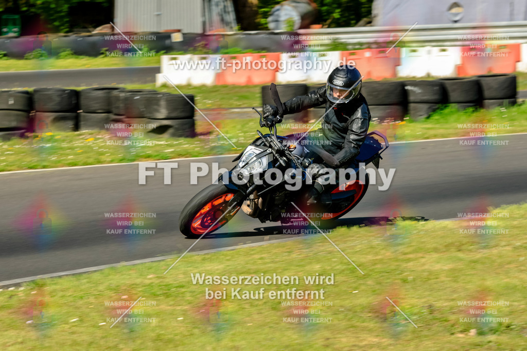 _OTO1685 | Hier findet Ihr Bilder von Touristenfahrten auf der Nürburgring Nordschleife oder von anderen Veranstaltungen die ich besucht habe. Viel Spass beim Durch Schauen 