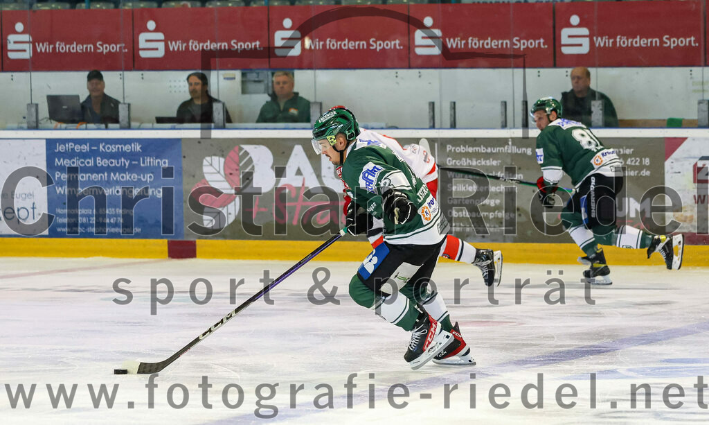 2023-09-10_079_TSV_Erding_gegen_EHC_Klostersee | Erding, Deutschland, 10.09.2023:
Eishockey, Bayernliga 2023 / 2024, Testspiel, TSV Erding gegen EHC Klostersee, Endergebnis: 10:1

Foto: Christian Riedel / fotografie-riedel.net