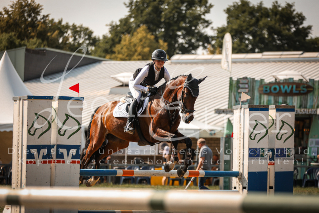 13.FrPfA00040 | Leoni Ertmer Photography - Realisiert mit Pictrs.com